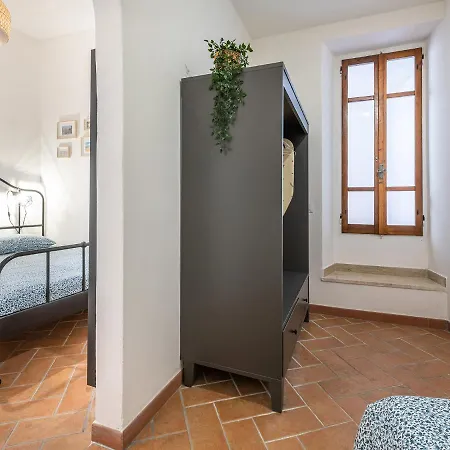 Vico 9 - Center House