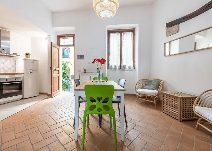 Santa Margherita House بيت للعطل